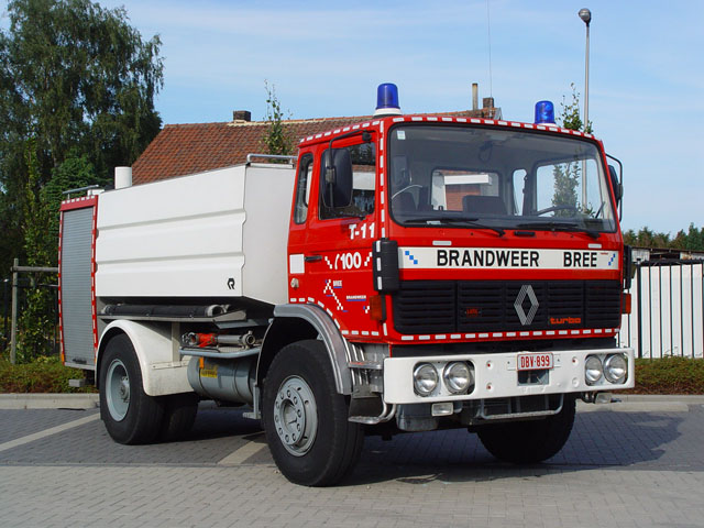 Bree Renault watertanker