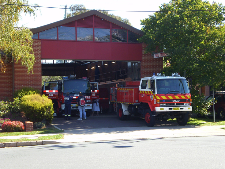 Fire Engines Photos NSW Fire brigades Fire Station Queanbeyan