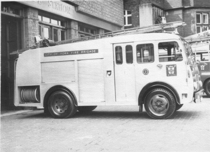 Bedford/HCB Angus WrT  City of York Fire Brigade