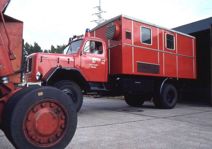 Fire Engines Photos Fire department Berlin Germany Command truck