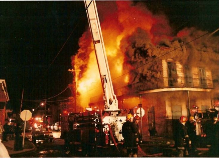 Fire Engines Photos New Orleans FD in action in 1989