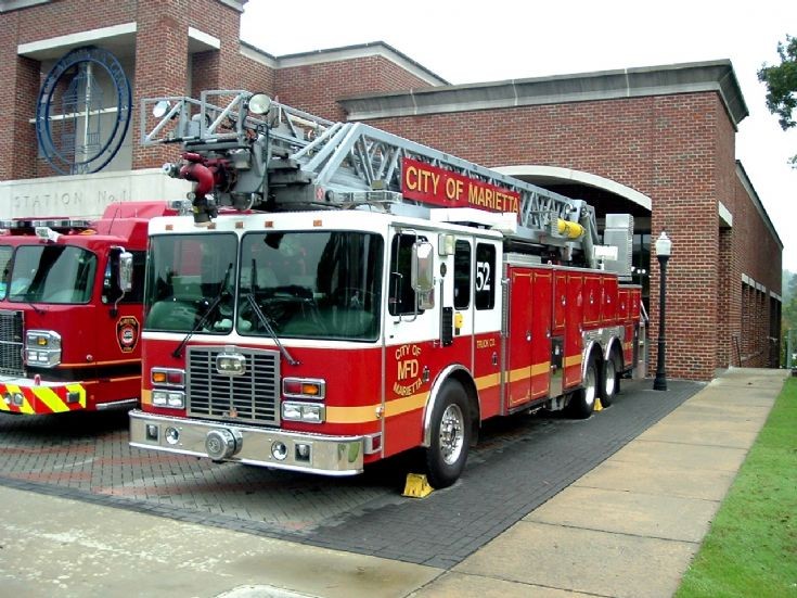 City of Marietta FD (Georgia) - Ladder 52