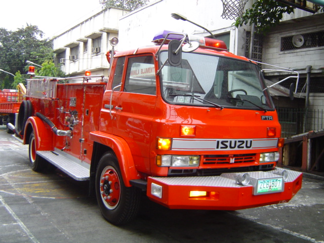 Isuzu Forward FTR Fire Engine (Modified)