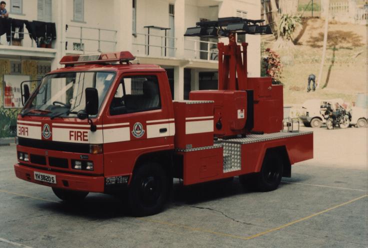 Singapore ELU Isuzu