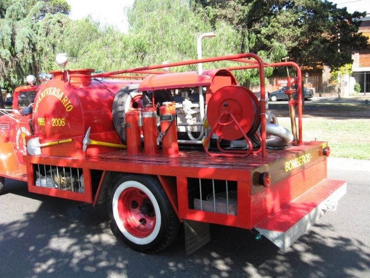 Bomberos Voluntarios Lujan - Argentina rear