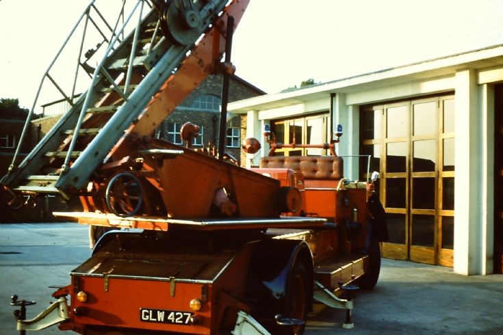 Leyland-Merryweather TL GLW427 (IK Jessop)