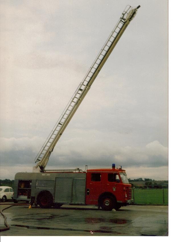Dennis Simonitor  TSM 15 SDM 391M