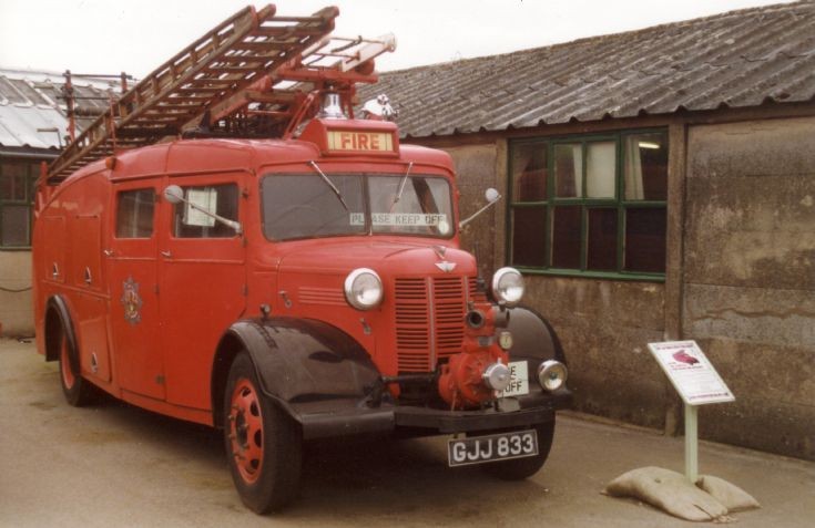 1940's Austin Fire engine