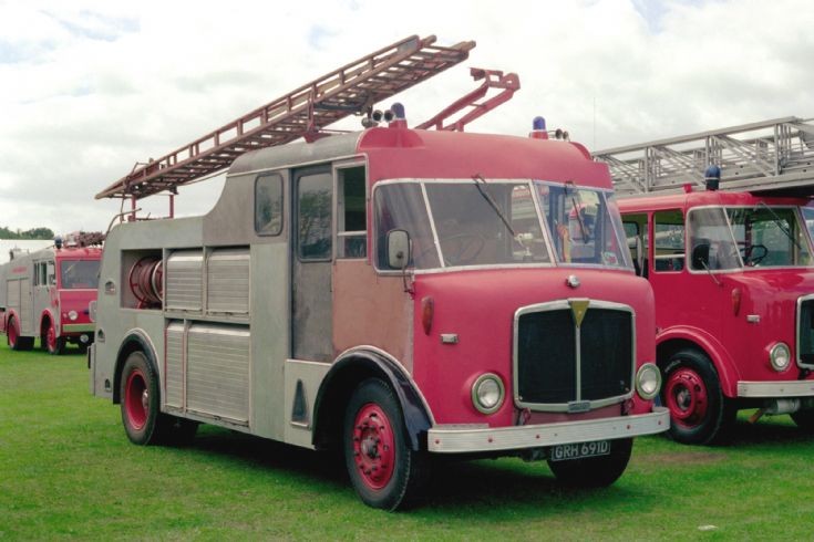  AEC Marquis City of Hull.