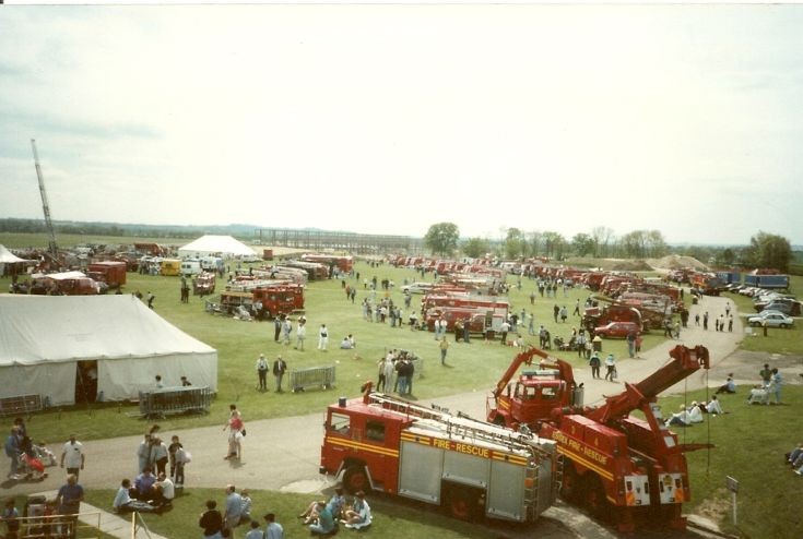 Duxford rally 1991 Big Foot EHLV in the foreground