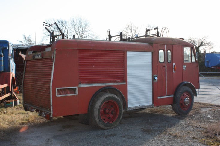 GYJ 41 Karrier