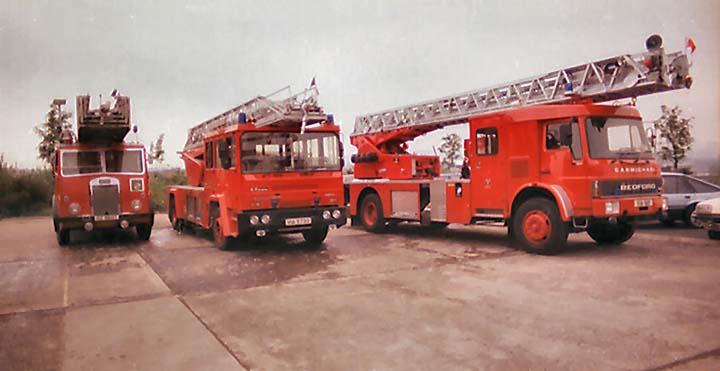 3 Turntable ladders Springfield, Belfast