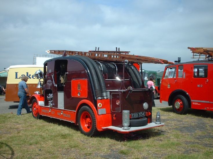 Newcastle & Gateshead Oldtimer EBB 304