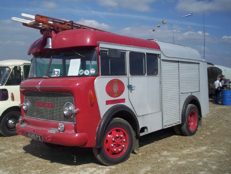 Bedford J5/HCB 4589 PX