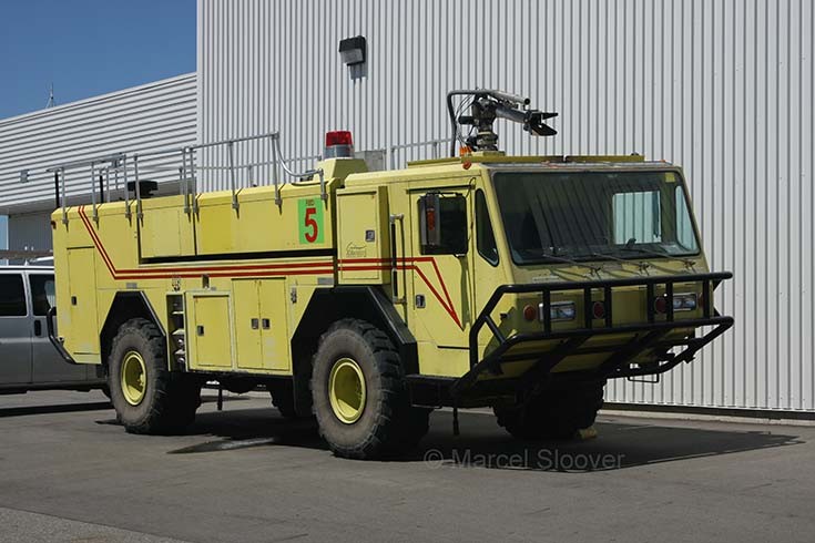 Red 5 Abbotsford Airport