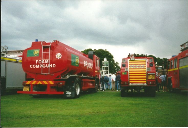 BP Grangemouth D386VFL & H736TLS