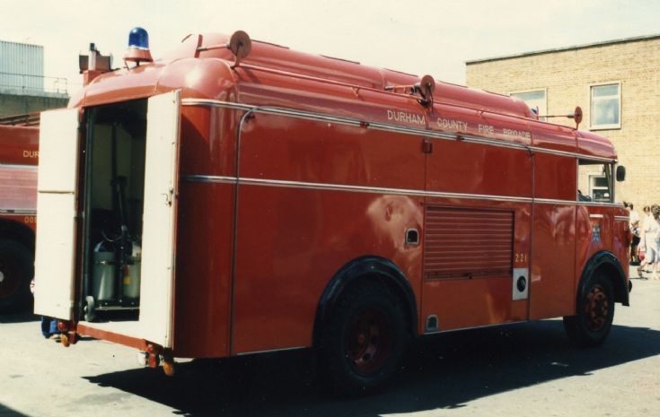 Durham County Bedford BA and Decontam Unit