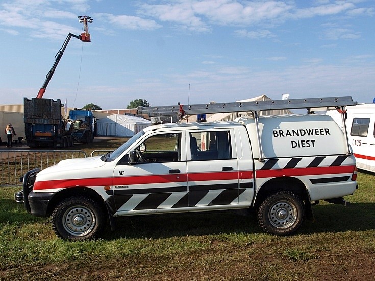 Mitsubishi L200 Brandweer Diest