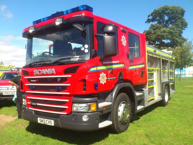 Fire Engines Photos Scottish FRS Scania SN13CVS