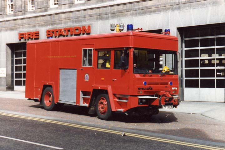 Tyne & Wear Emergency Tender Shelvoke 