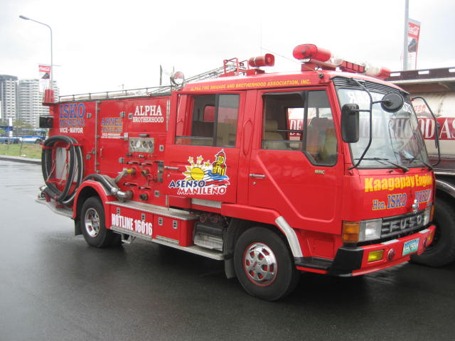 Fire Engines Photos Fuso Fighter Double Cab Fire Engine Philippines